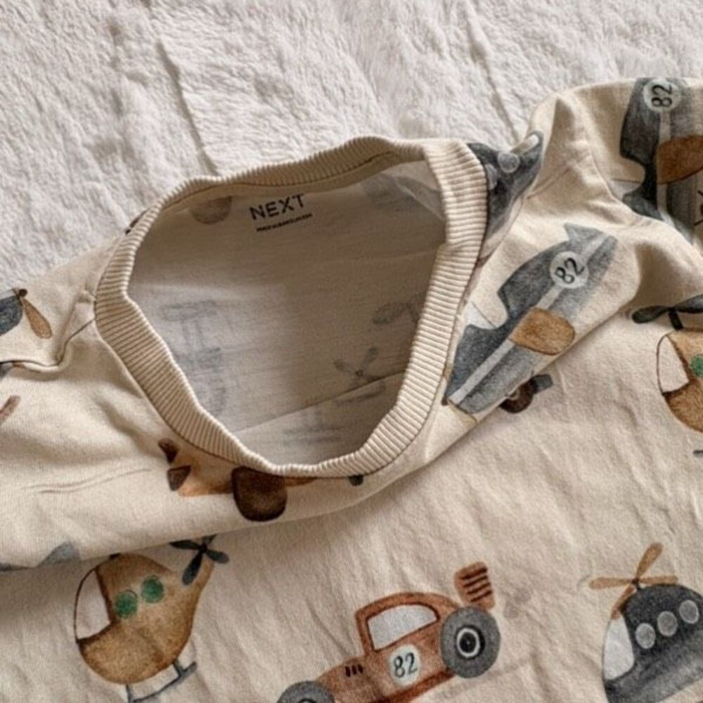 Next Boys Airplane Print T-Shirt Size 5/6 (Fits 3/4) - Picture 5 of 5